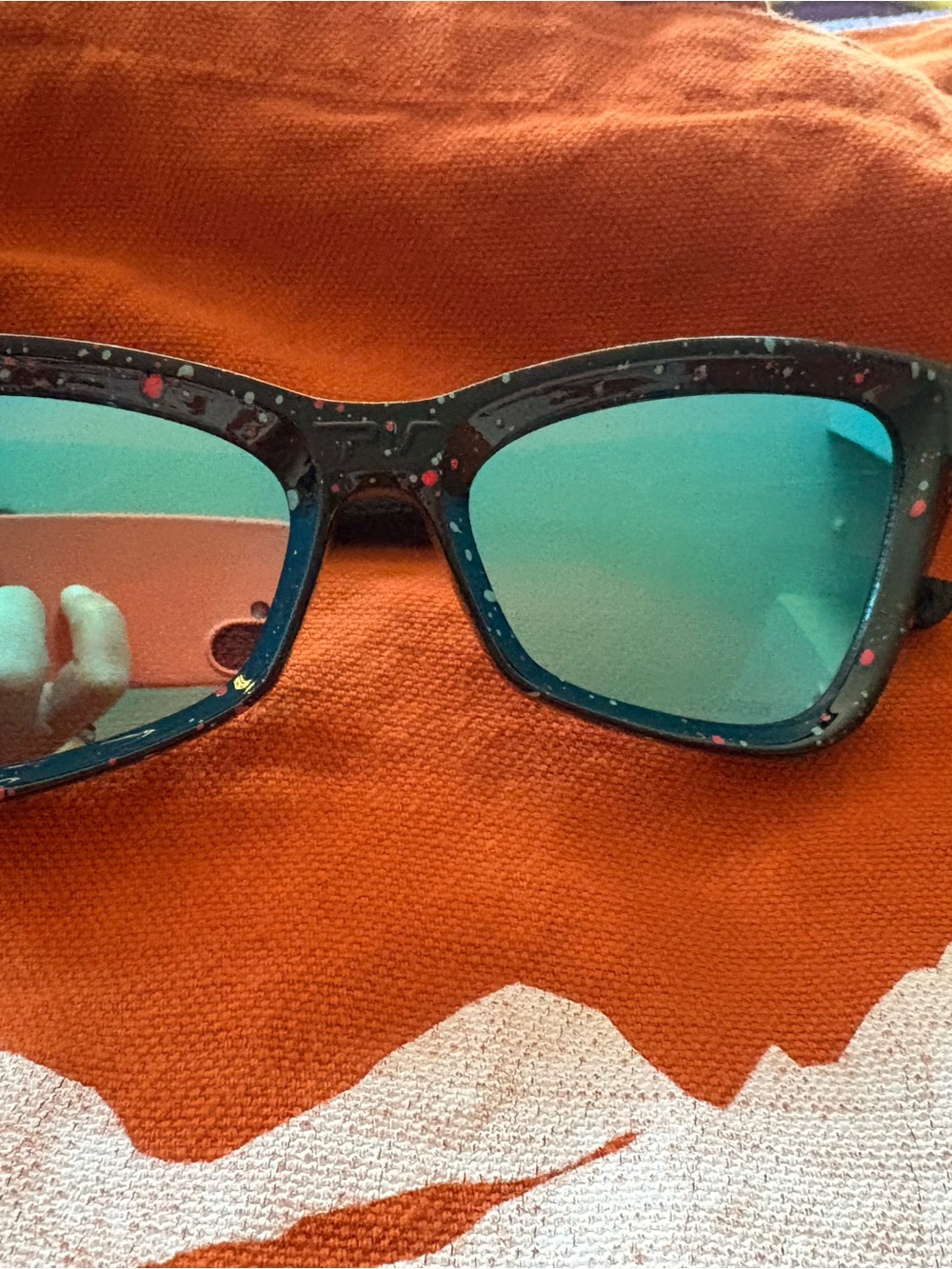 Pit viper clawdia sunglasses